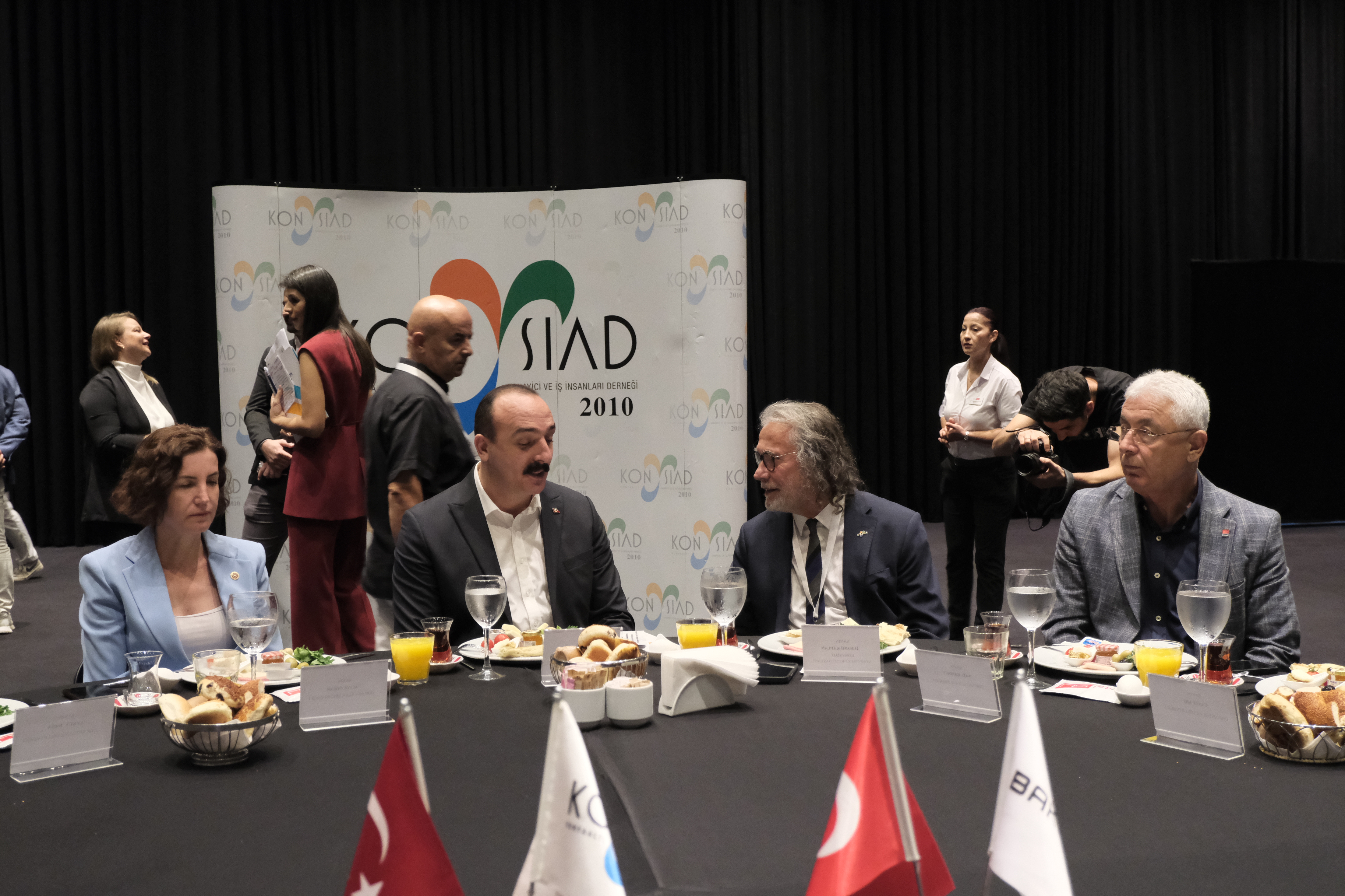 Konuğumuz Cem Kotan